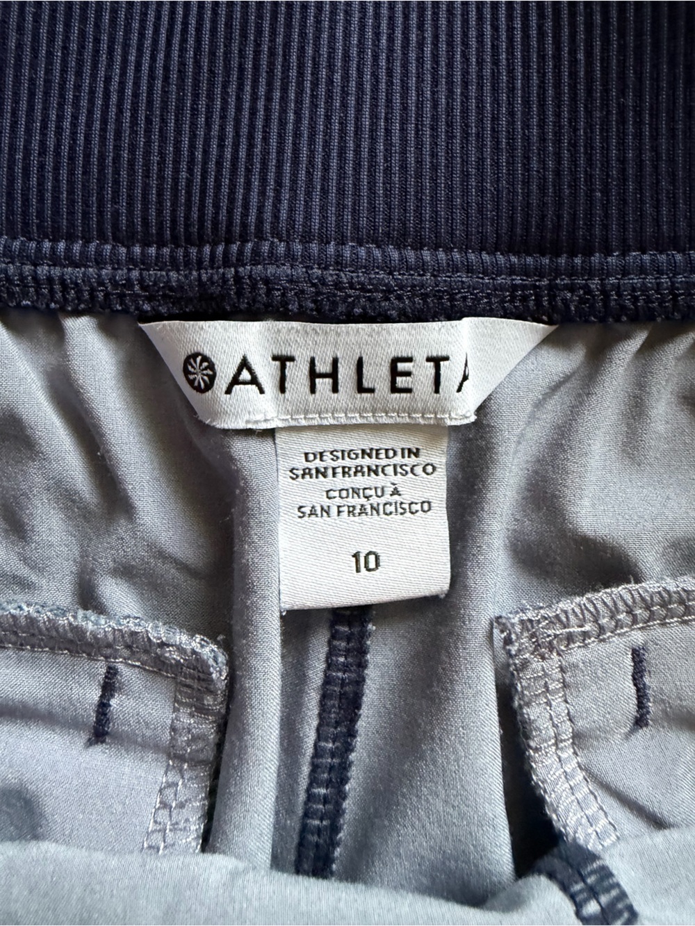 ATHLETA Captivate Chrome Blue BROOKLYN ANKLE PANTS Wide Contrast Band Stretch 10 - Picture 6 of 7